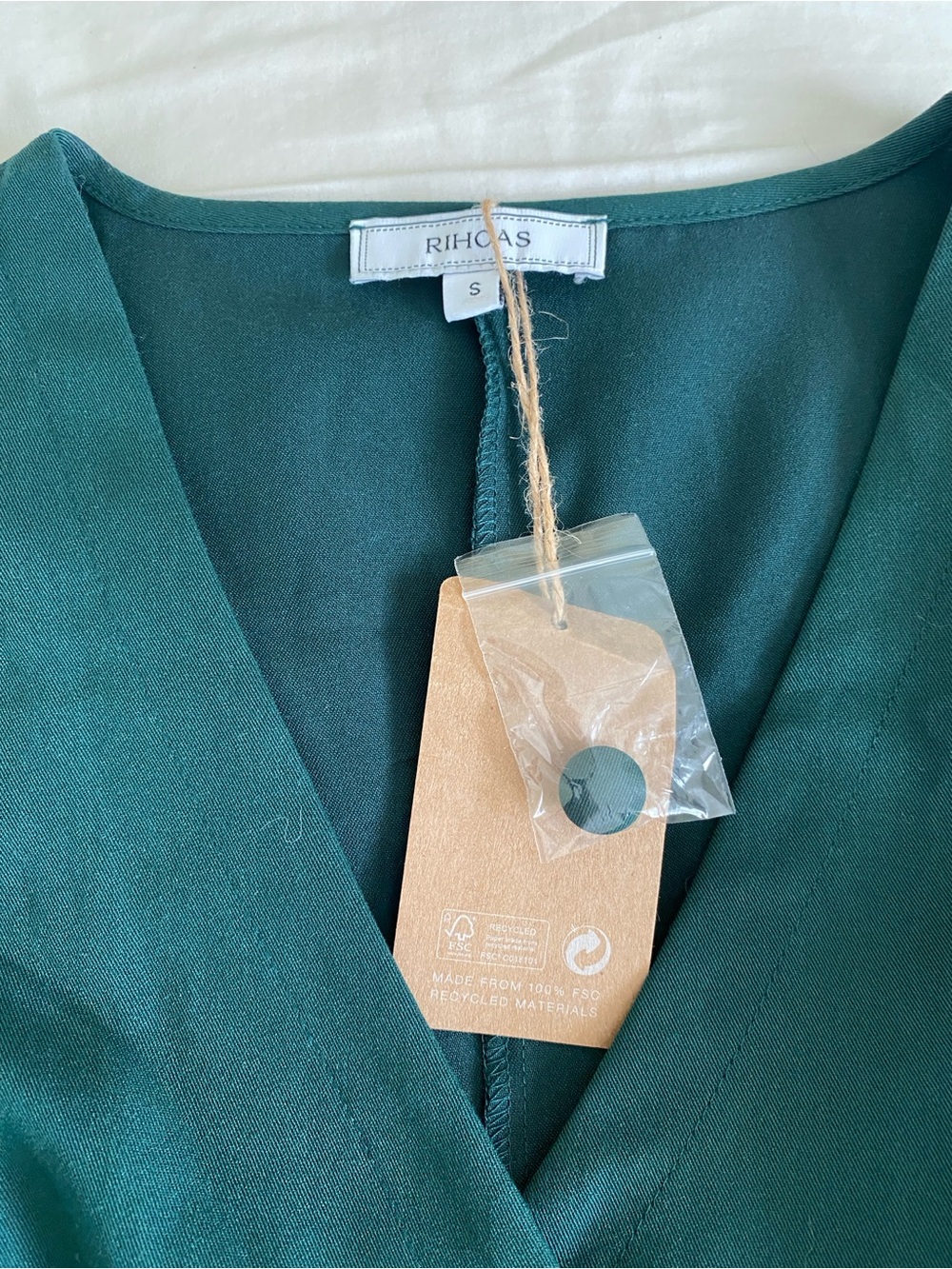 Rihoas Button-Up V-Neck Dress Size S | New with tag NWT - Picture 3 of 6